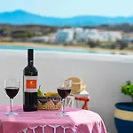 Beachfront Bocamviglies - Bespoke View Naoussa