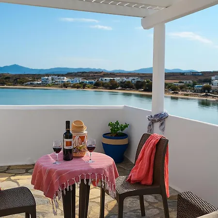 Alojamento de Acomodação e Pequeno-almoço Beachfront Bocamviglies - Bespoke View *