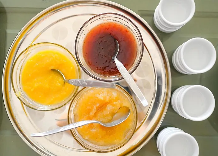 Beachfront Bocamviglies - Bespoke View Couette-café 3*