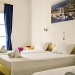Beachfront Bocamviglies - Bespoke View Bed & Breakfast 3*