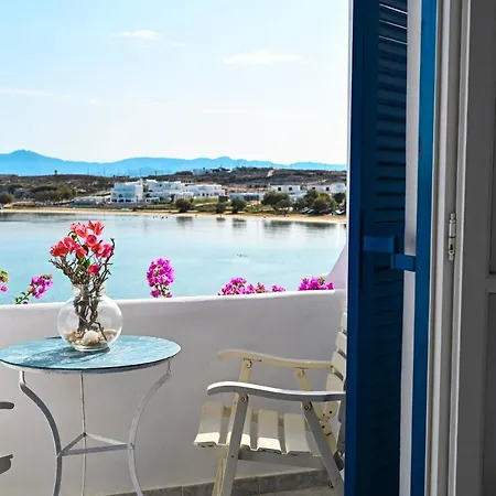 Beachfront Bocamviglies - Naoussa Bespoke View *