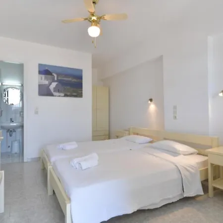 Beachfront Bocamviglies - Bespoke View 3* Naousa