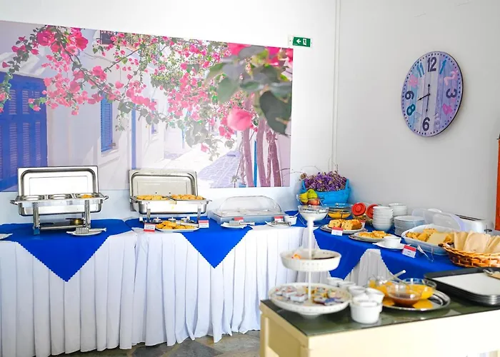 Beachfront Bocamviglies - Bespoke View Bed & Breakfast 3*