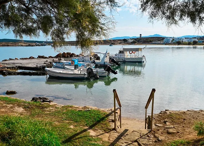 Beachfront Bocamviglies - Bespoke View Naousa