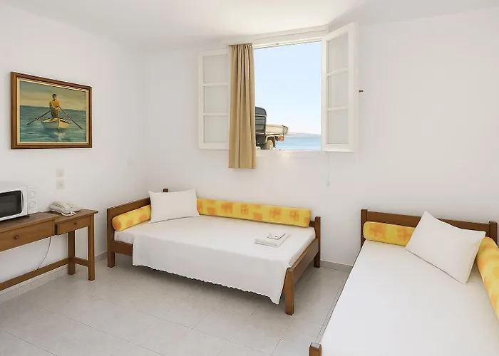 Beachfront Bocamviglies - Bespoke View Naousa